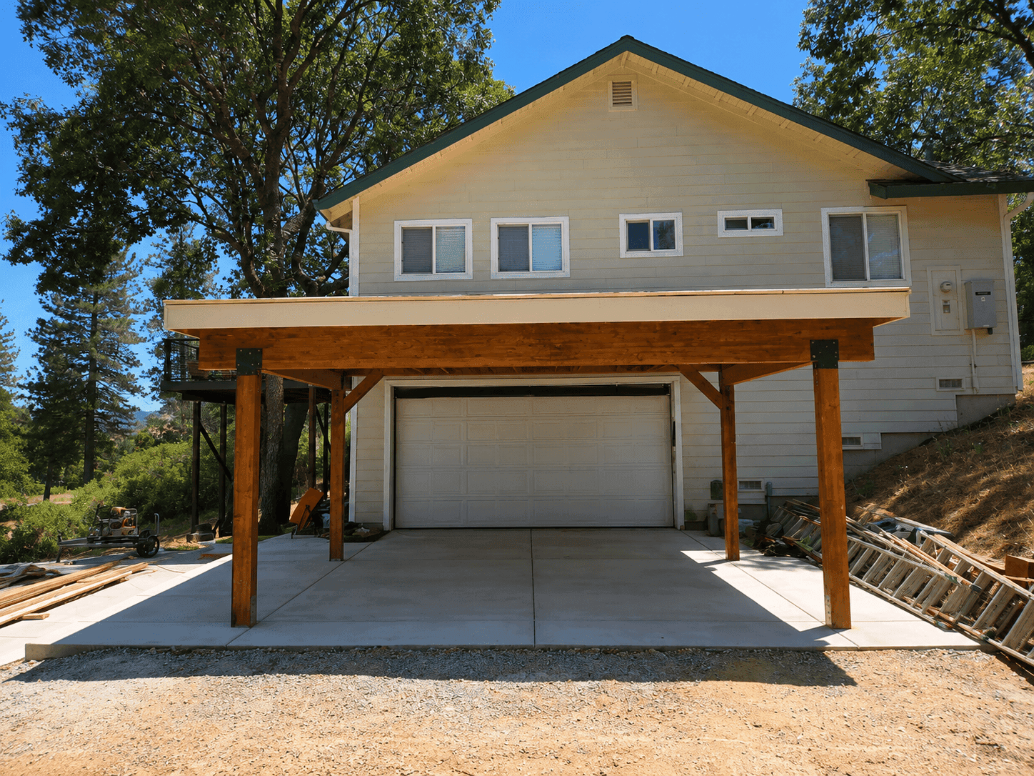 Garage with Covered Parking